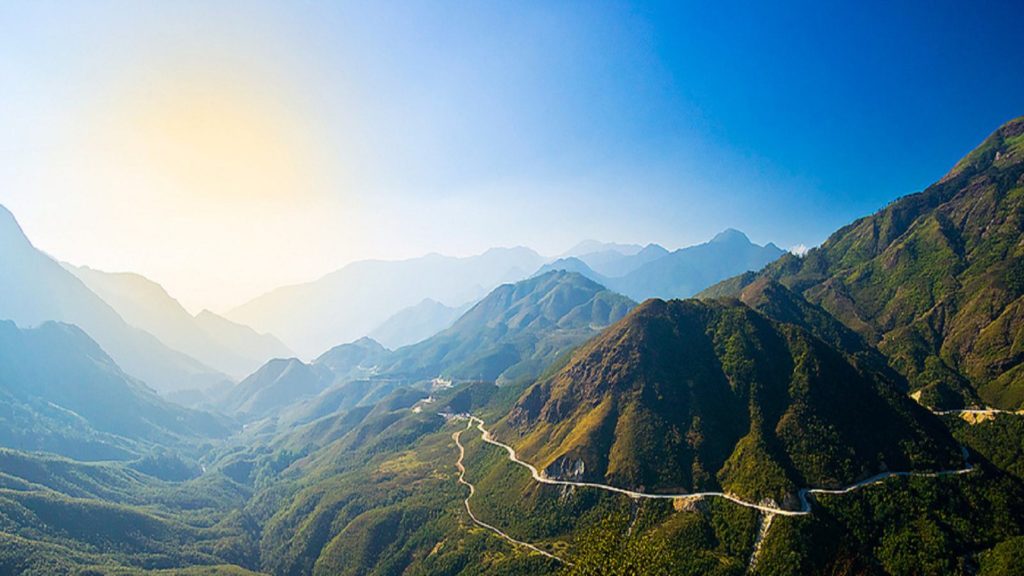 BEST HANOI MOTORBIKE TOUR TO SAPA WITH TRAIN BACK O Qui Ho Pass 1024x576 - BEST HANOI MOTORBIKE TOUR TO SAPA WITH TRAIN BACK