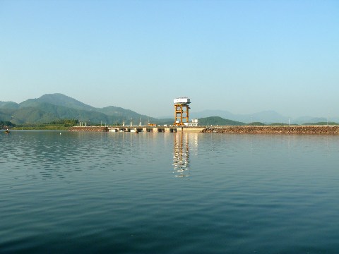 Thac Ba Power Plant - DONG VAN KARST PLATEAU GEO-PARK