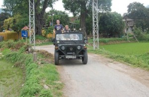 DSC 0151 3 400x2602 300x195 - HOI AN JEEP TOUR TO MY SON SANCTUARY FOR 1 DAY