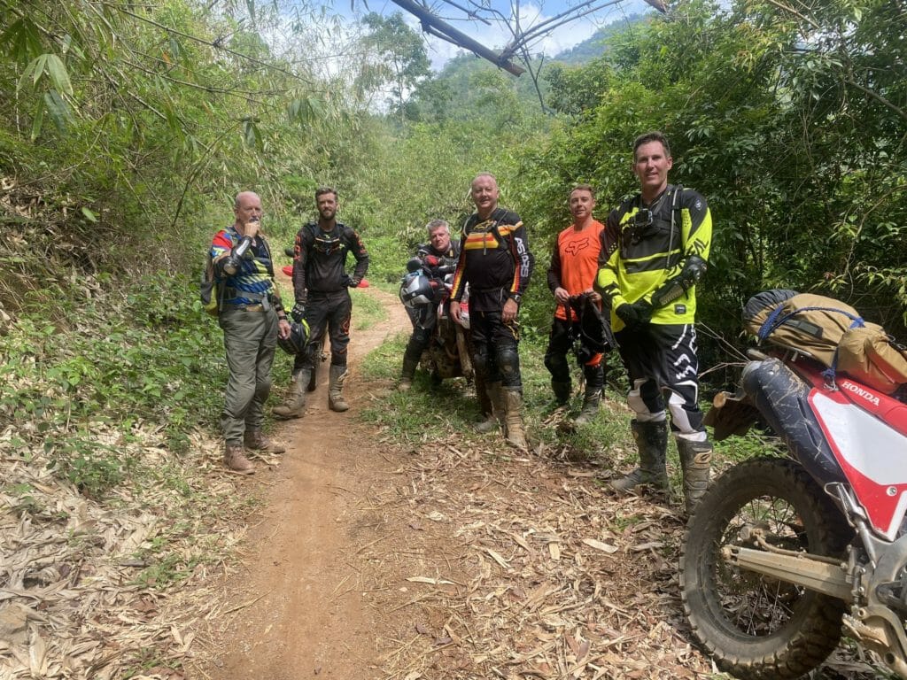 HANOI MOTORBIKE TOUR TO NHA TRANG ON HO CHI MINH TRAIL FOR 11 DAYS motorbike tour to Phu Yen Ta xua 4 1024x768 - HANOI MOTORBIKE TOUR TO NHA TRANG ON HO CHI MINH TRAIL FOR 11 DAYS