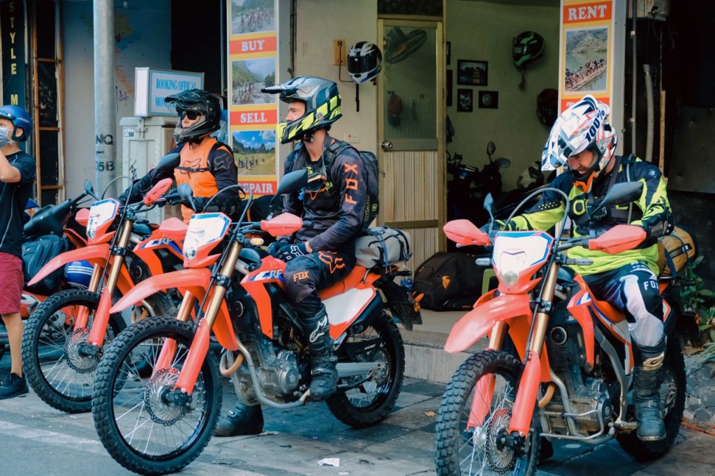 4-day Sensational Motorbike tour from Hanoi to Moc Chau, Tram Tau, Thac Ba lake 4-day Sensational Motorbike tour from Hanoi to Moc Chau, Tram Tau, Thac Ba lake