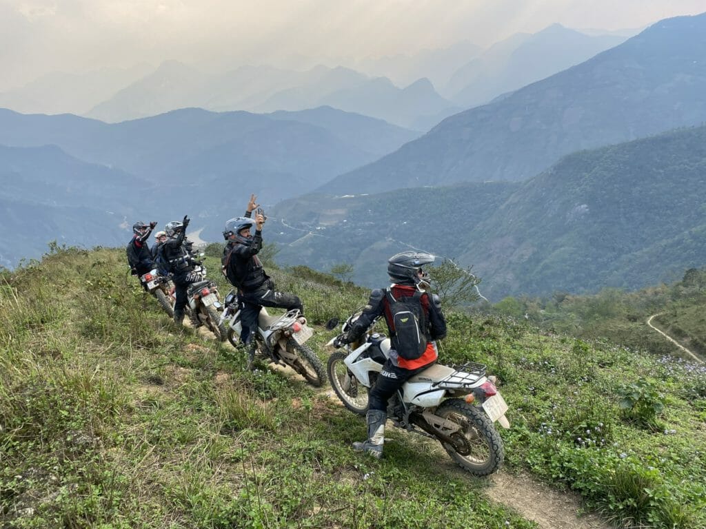 Bac Ha motorcycle tour to Sapa 2 1024x768 - 6-DAY NORTH VIETNAM MOTORBIKE TOUR TO SAPA, BAC HA, HA GIANG, BA BE LAKE