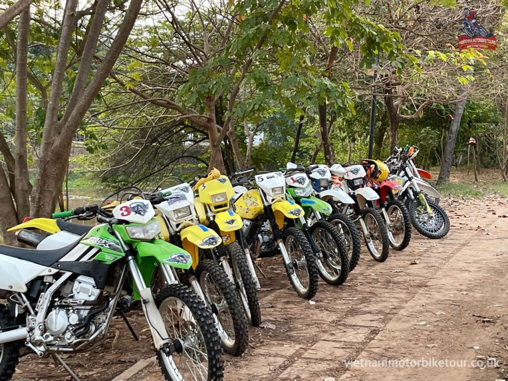 Immersive Cambodia Off-road Dirt Bike Tour from Phnom Penh to Kep & Koh Kong Cambodia Off road Dirt Bike Tour 12 1024x768 - Immersive Cambodia Off-road Dirt Bike Tour from Phnom Penh to Kep & Koh Kong